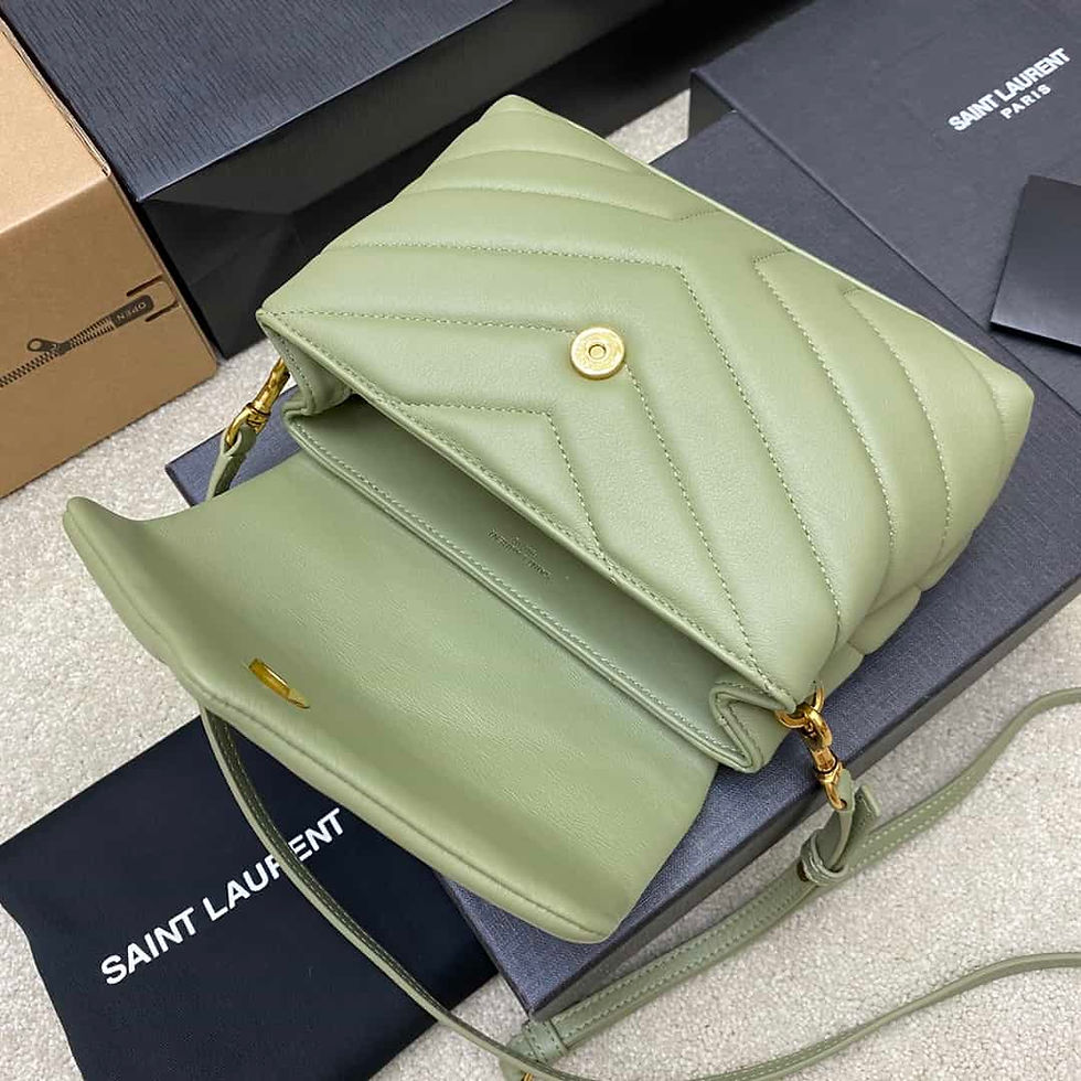 Thumbnail: soft leather shoulder bag with chain strap – SLY62