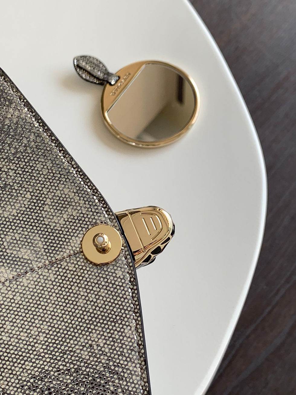 Thumbnail: Leather bag with chain strap, metal buc – BVL32