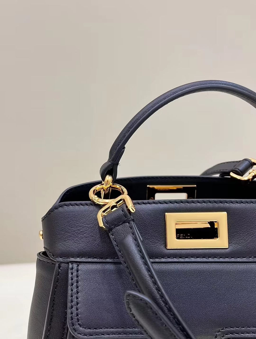 Thumbnail: Designer Bag Leather Bag FND