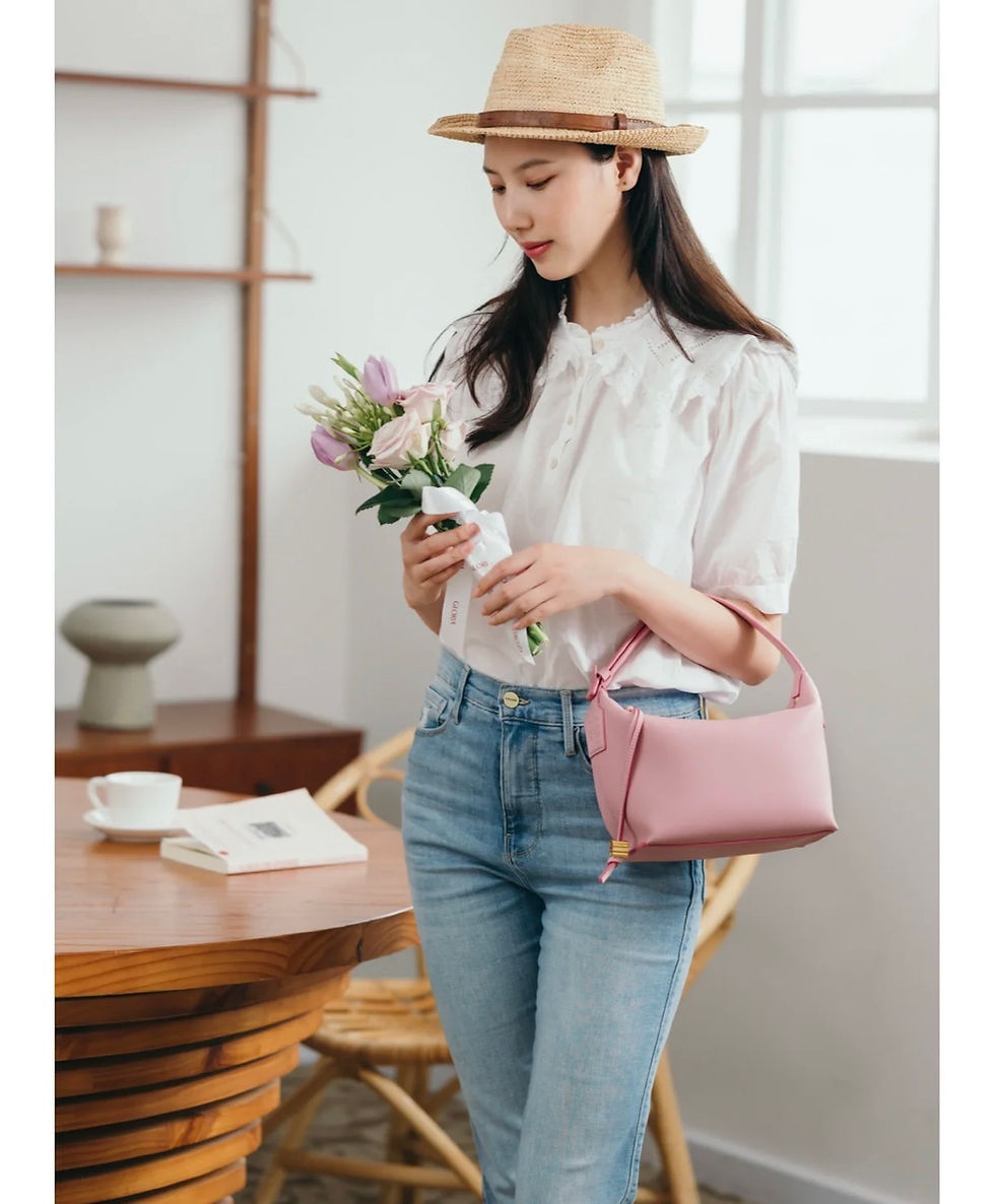 Thumbnail: Elegant quilted leather tote bag with t… – LOE247