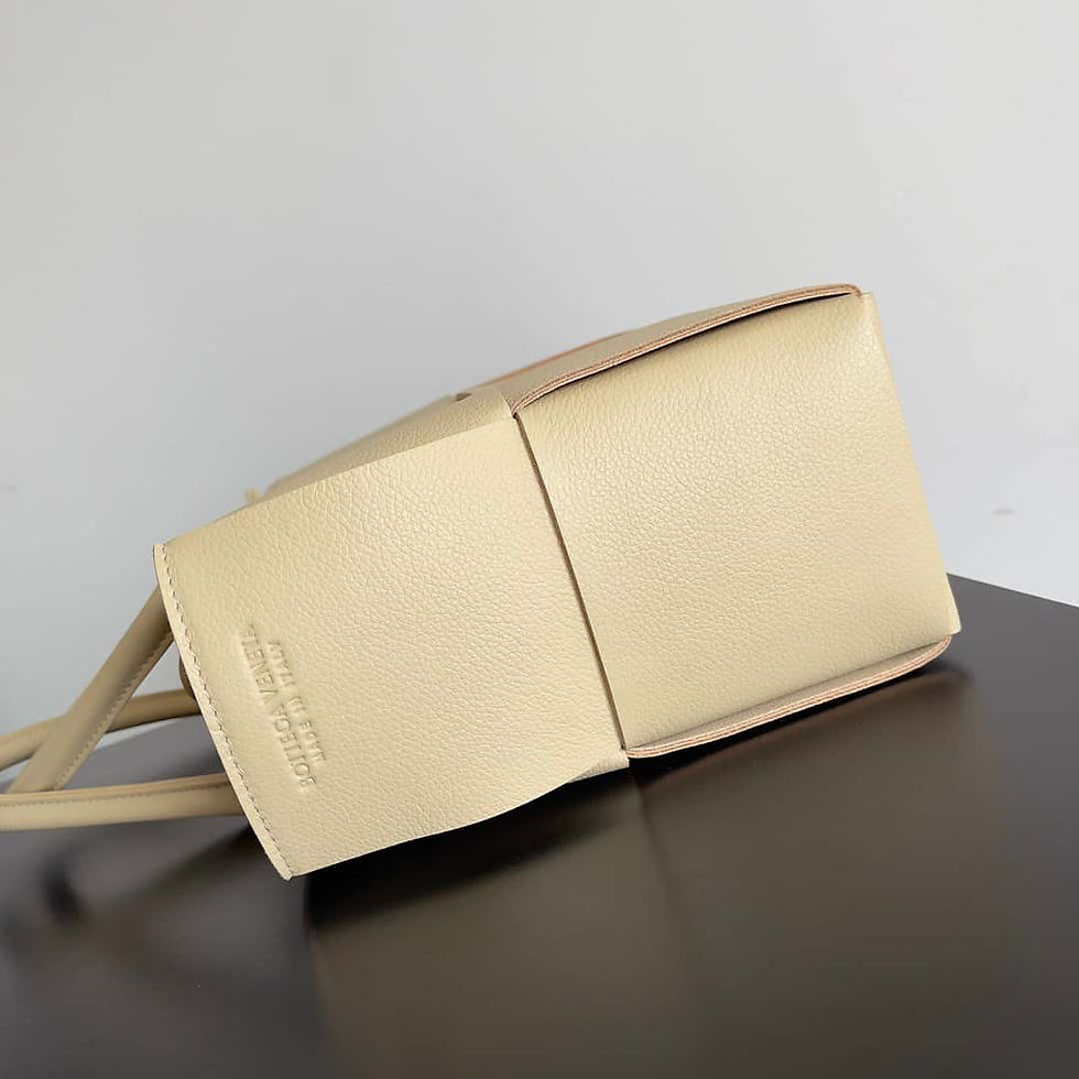Thumbnail: Designer Bag BV