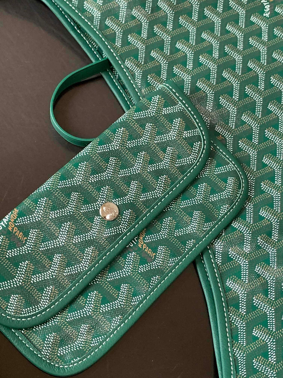 Miniaturbild: Designer Bag GYOADR Messenger Bag