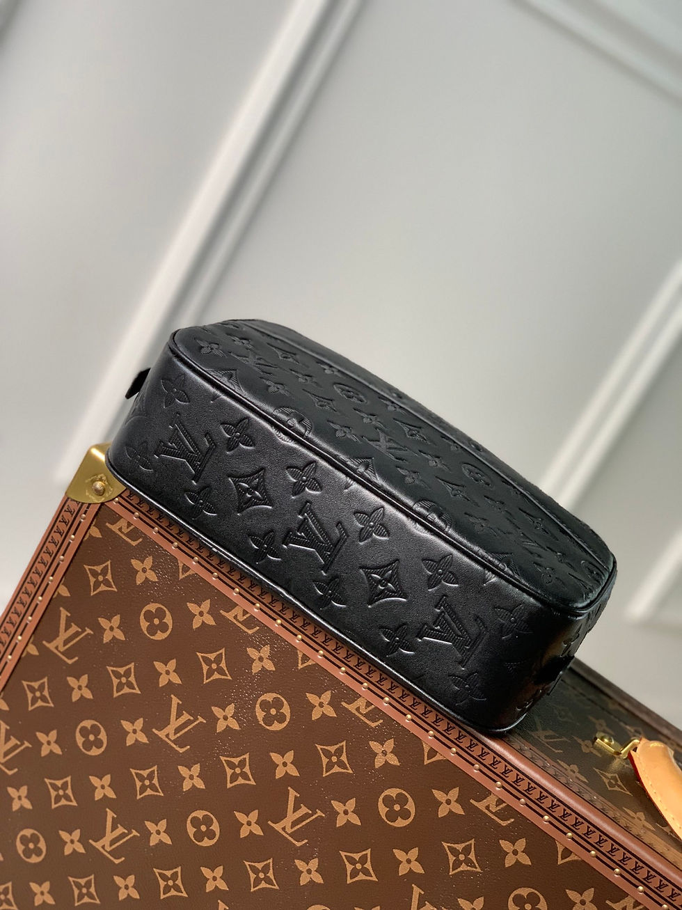 Thumbnail: Large Wash Bag – LUV1123