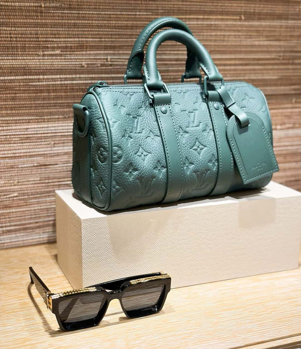 Thumbnail: Louis Vuitton M24432 Keepall 25 Dark Green Duffle