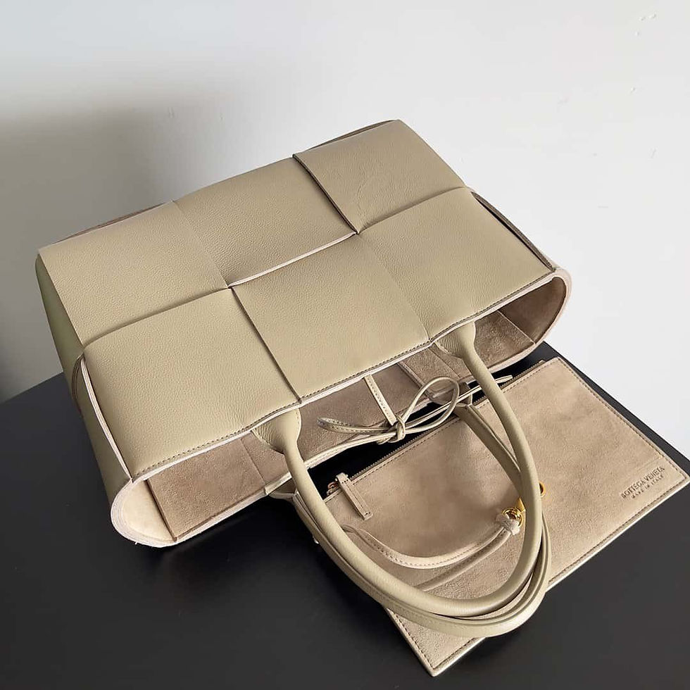 Thumbnail: Designer Bag BV