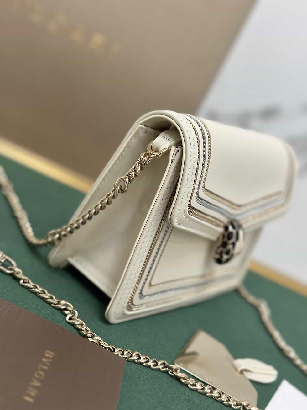 Miniaturbild: Designer Bag Leather Bag BVLG