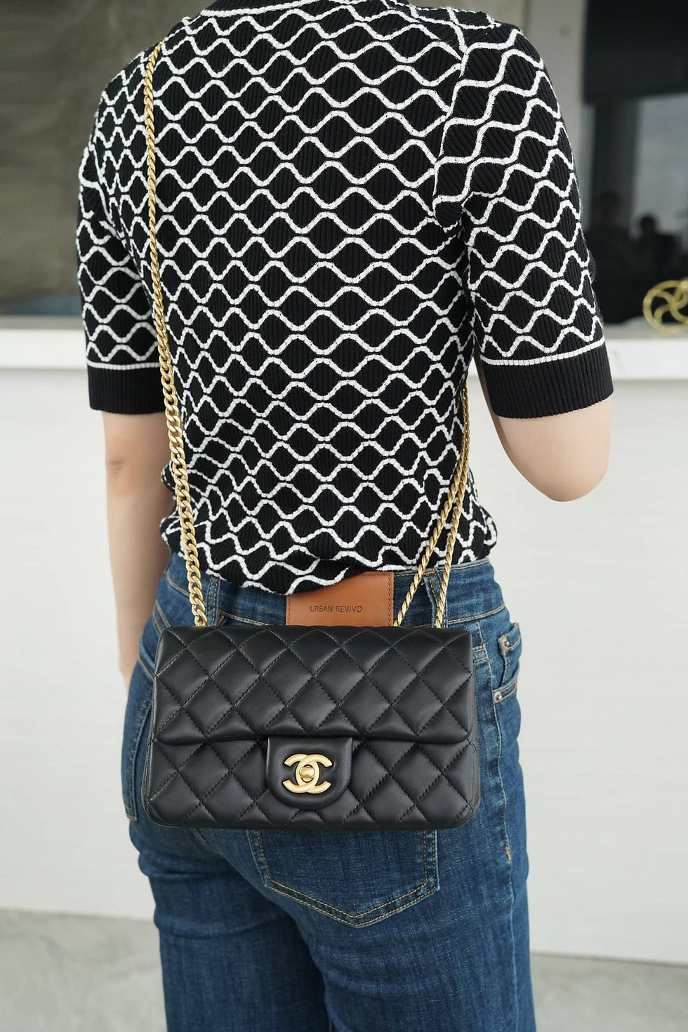 Thumbnail: 23s spring and summer new camelia cf mini black – CHL145