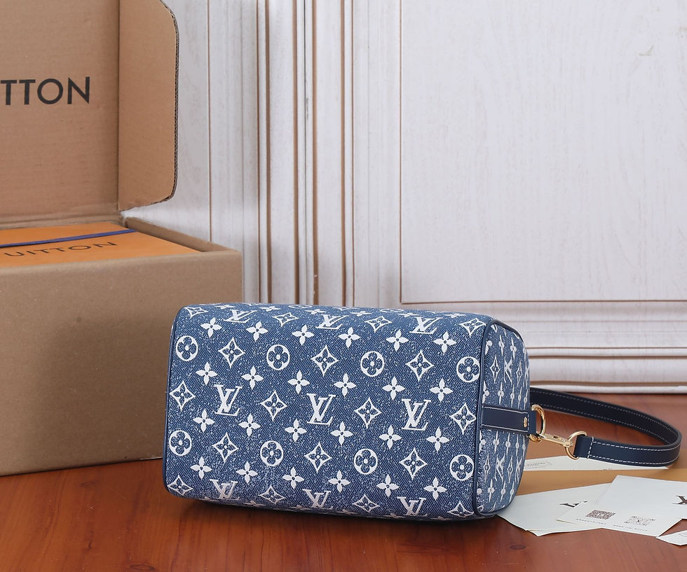 Miniaturbild: Designer Jewelry & Apparels