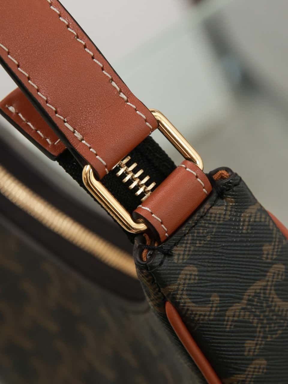 Thumbnail: Designer Bag CLIN