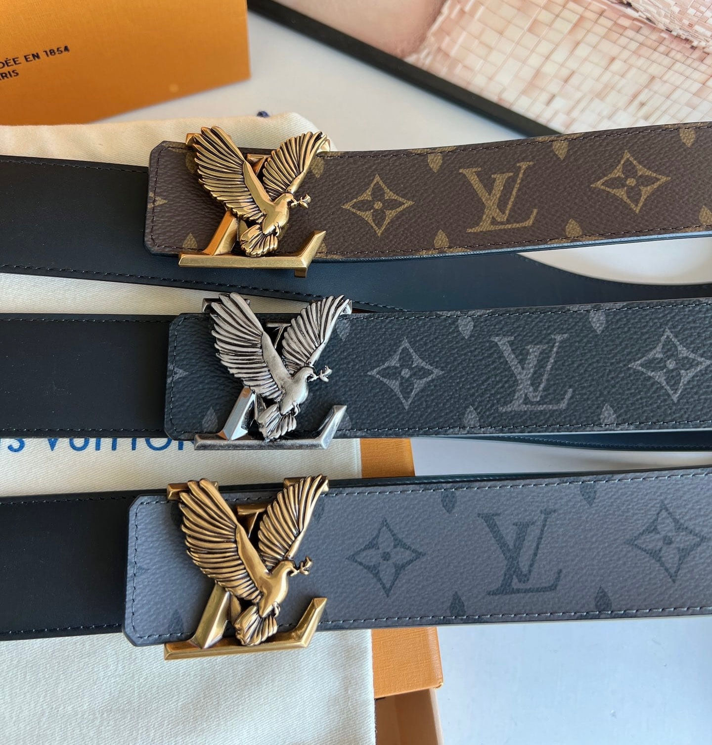 Designer Leather Belt LOV Belt - 5598