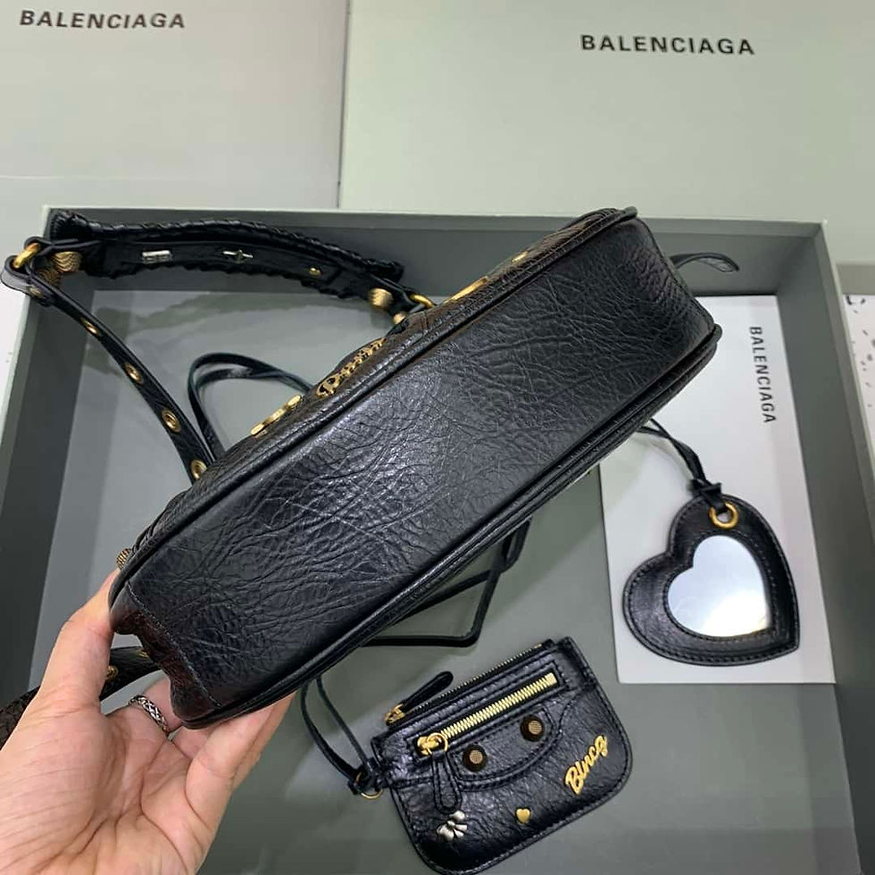 Thumbnail: Balenciaga Le Cagole half-moon underarm Black bag cross-body bag