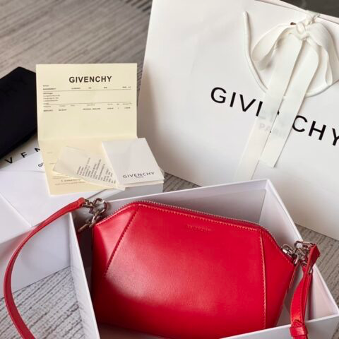 Thumbnail: Designer Bag Leather Bag GVNCHY