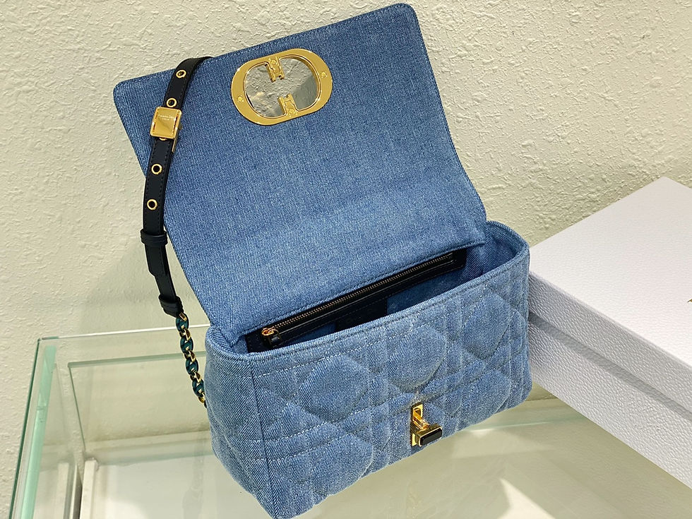Thumbnail: caro handbag – DOR151