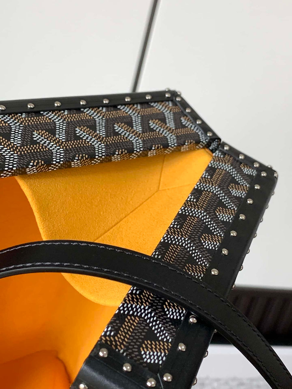 Thumbnail: Designer Bag GYOARD