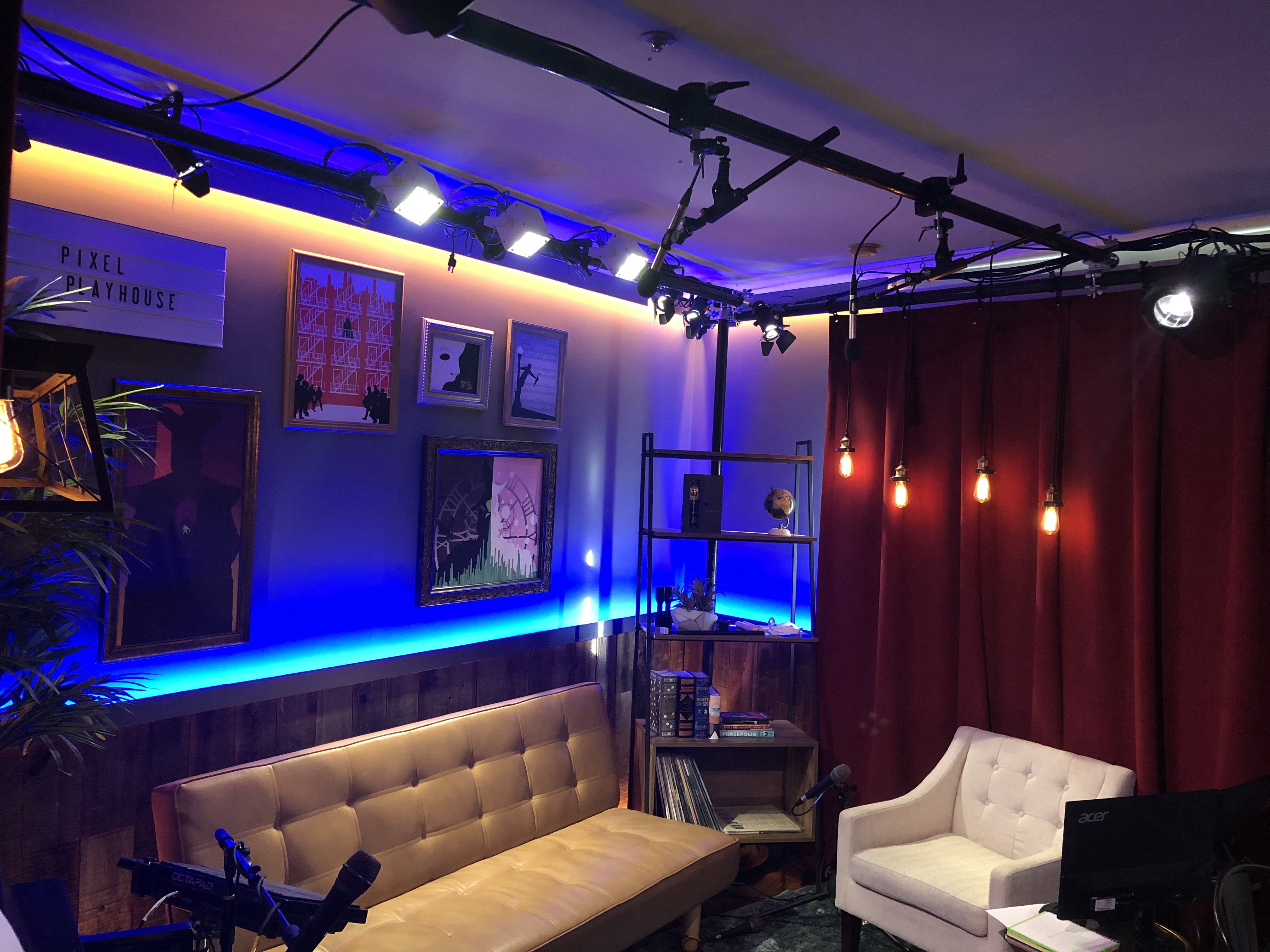 PIXEL PLAYHOUSE STUDIO