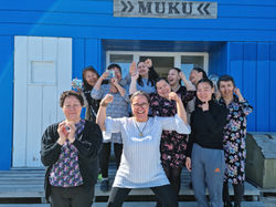 Mukumi sulisutsialaat nuannersut