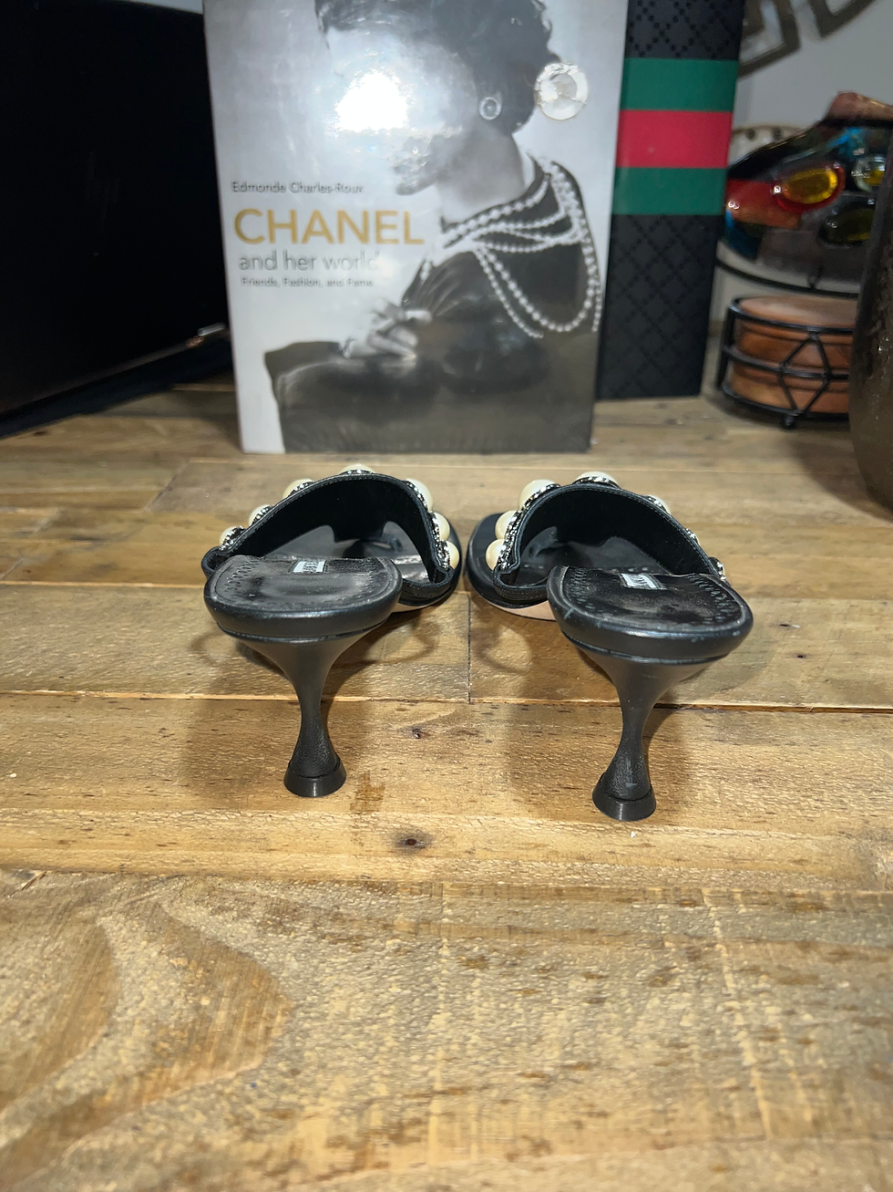 Thumbnail: Manolo Blahnik Perlosa Sandals 