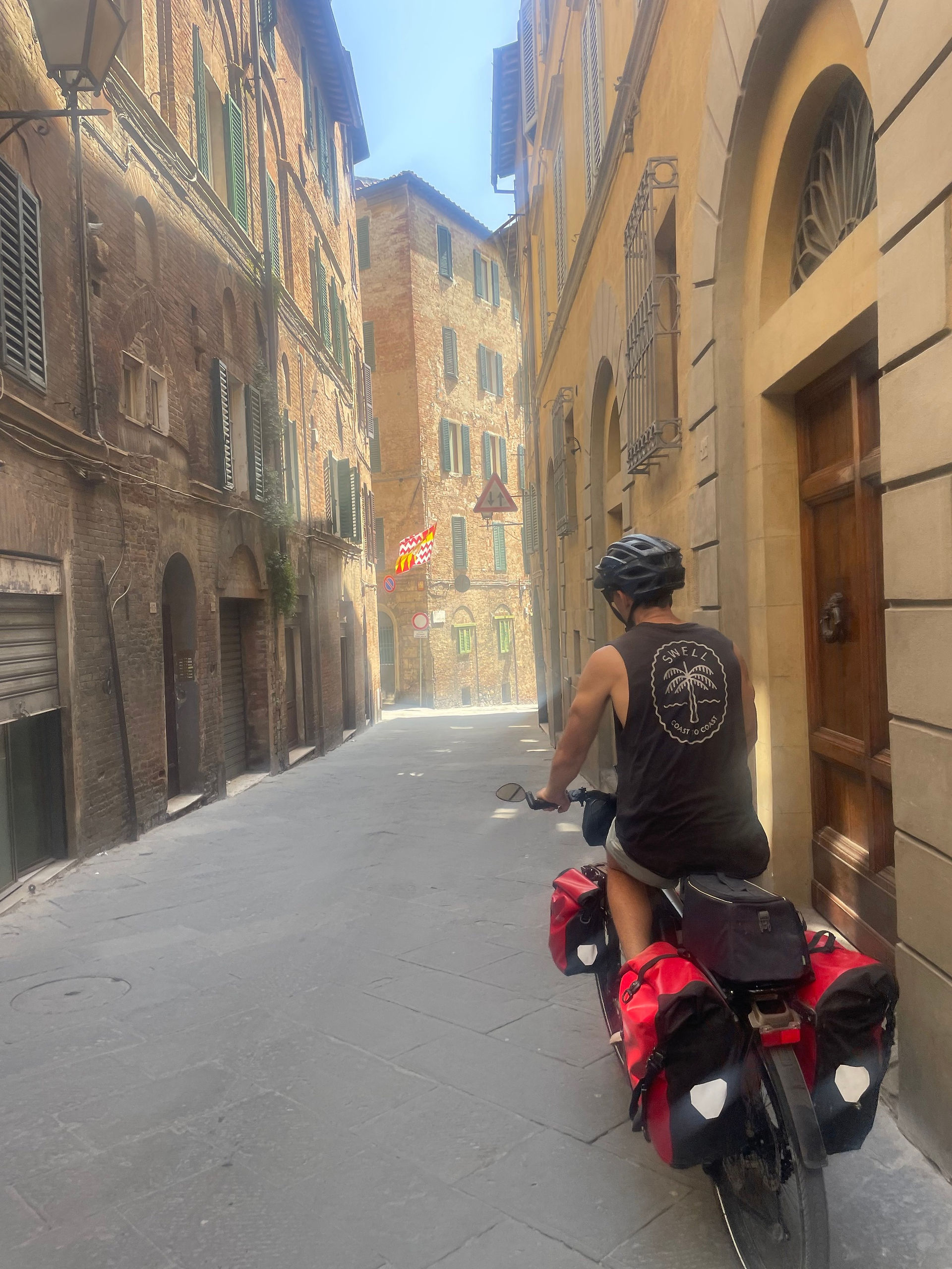 Exploring Siena while cycling Eurovelo 5