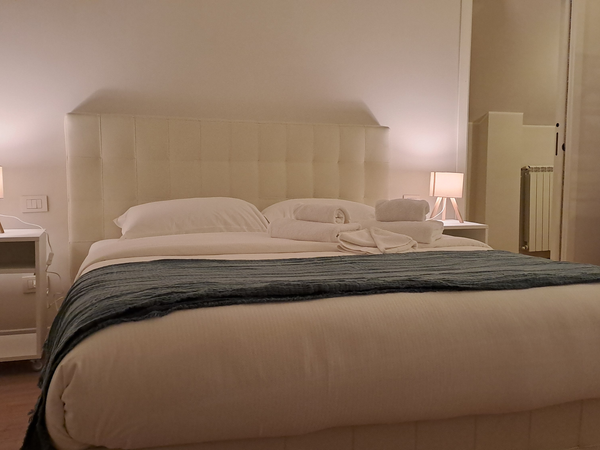 Suite bedroom