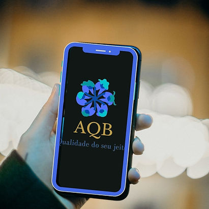 Aesthetic Phone Mockup Instagram Post.jpg