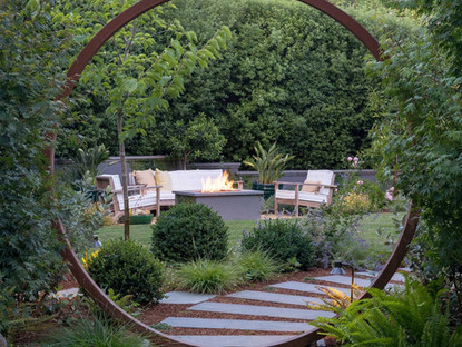 Kentfield Moon gate