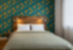Tête de lit bois sur mesure avec liseuse