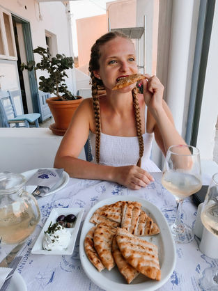 Where to eat in Santorini