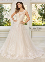 McKenna sizes 12 & 20