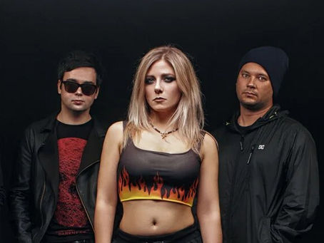 "Your screamin Silence" from Russia and their new single in Spanish!!!