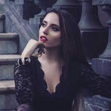Anna Fiori  "RELEASES: In Ohtli Tonalli (ALBUM 2017)"