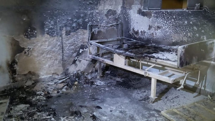 Asilo pega fogo e destrói quarto de isolamento para idosos com Covid-19