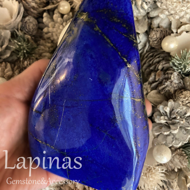 December's Lapis lazuli