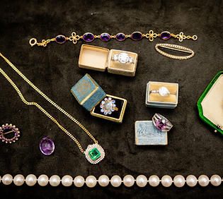Jewlery set.png