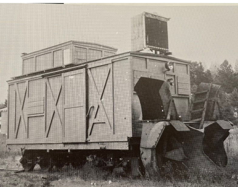 Converted Caboose Snow Plow 1173 (Photo courtesy of Bert Ward / Ted Wurm's, Hetch Hetchy Railroad)
