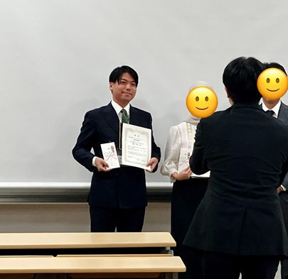 関西ｸﾞﾗｲｺｻｲｴﾝｽﾌｫｰﾗﾑで楢岡君が優秀発表賞を受賞しました