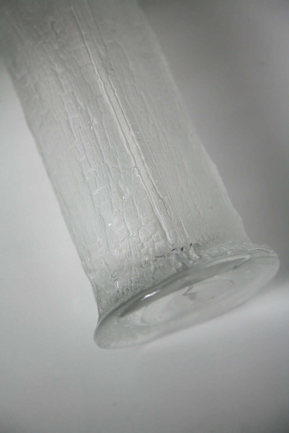 Thumbnail: Pair of Timo Sarpaneva Lamps Clear Glass with a Bark of a Tree Texture ,Finland