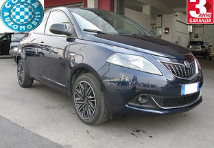 Lancia Ypsilon 1.0 FireFly 5 porte S&S Hybrid Ecochic Gold_usata_in_vendita_Vicenza