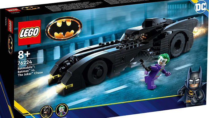 LEGO® DC Batmobile™: Batman™ vs. The Joker™ Chase 76224 (438 Pieces)