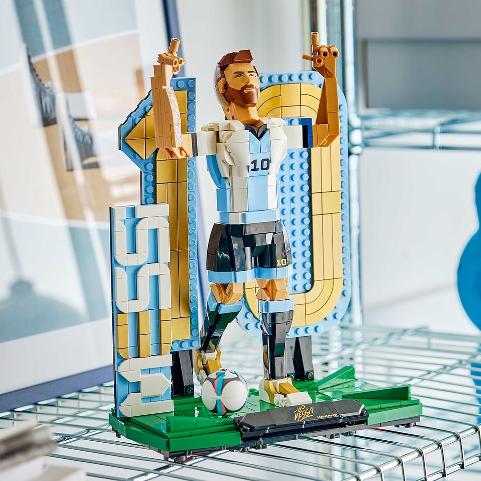 Thumbnail: LEGO Editions Lionel Messi – Soccer Legend Set 43015