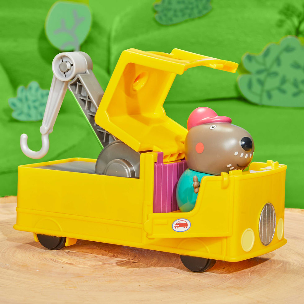 Thumbnail: Peppa Pig Granddad Dogs Tow Truck F9519