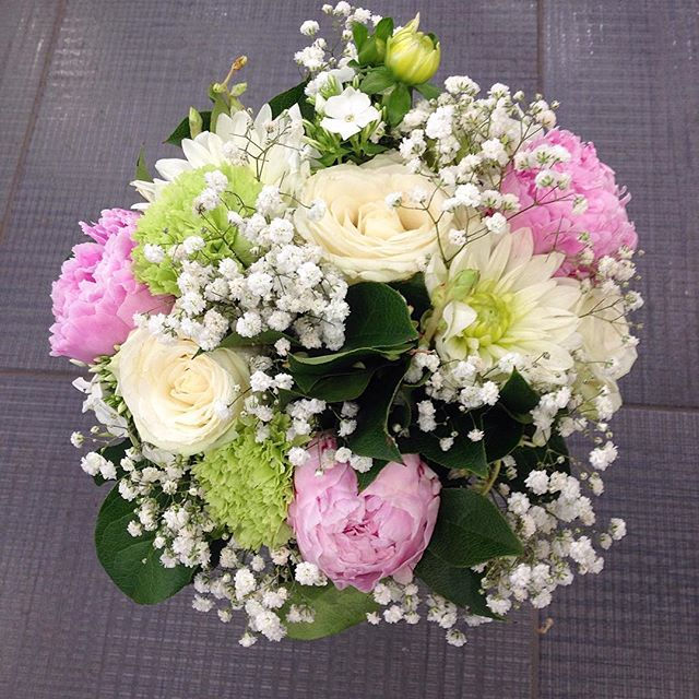 Le petit dernier 💐💐😜✌🏻️ !!_#bouquet#fleurs#flowers#florist#romantique#weeding#mariage#naissance#