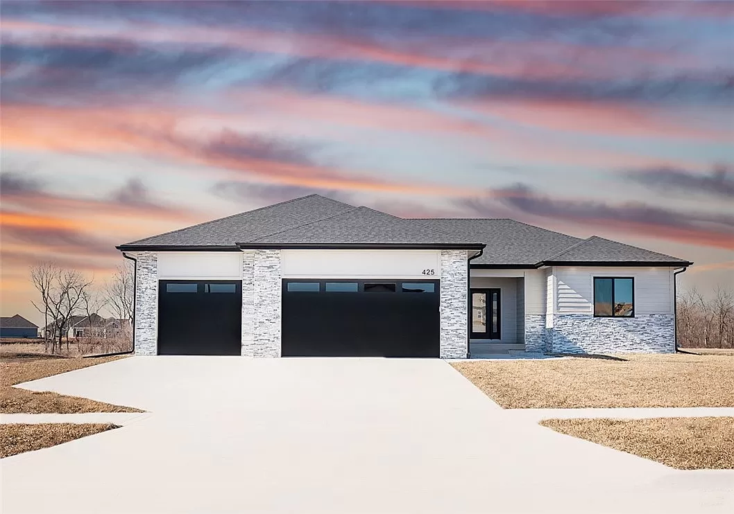 WHAT WE DO Black Horse Homes