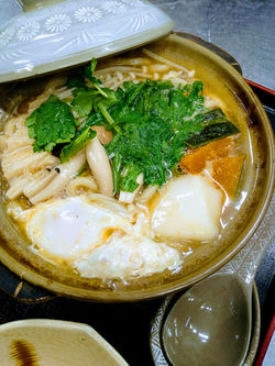 みそ煮込みうどん