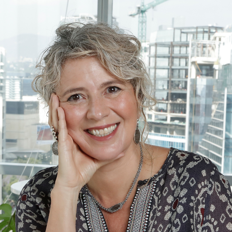 Jana Boltvinik (2).png