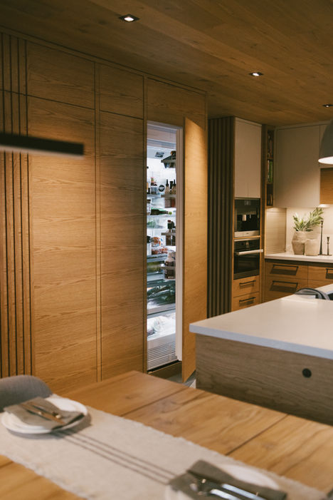 White oak custom kitchen, Thornbury, Ontario