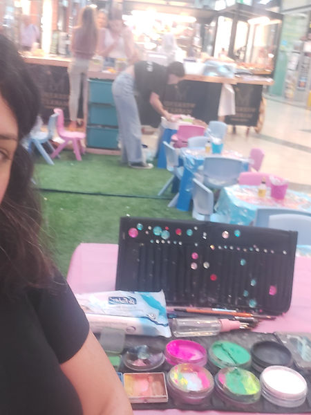 נוגה איליין גורן