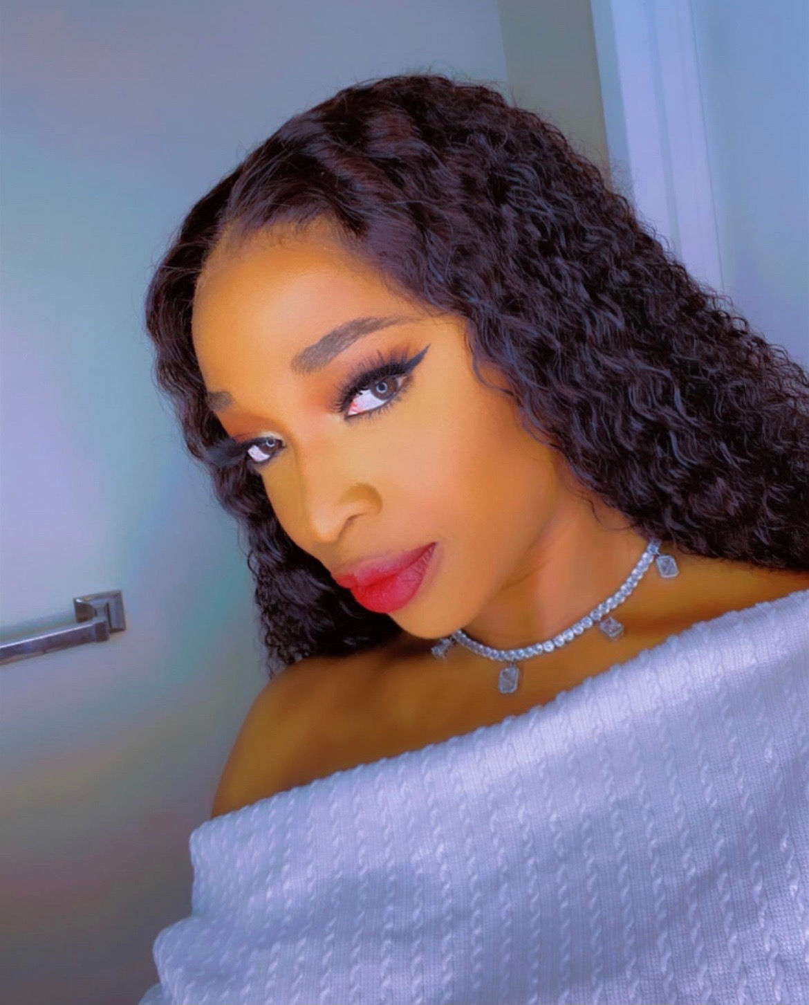 Natural Colour Kinky Curly - 4x4, 5x5, 13x4, 13x6 (lengths & densities)