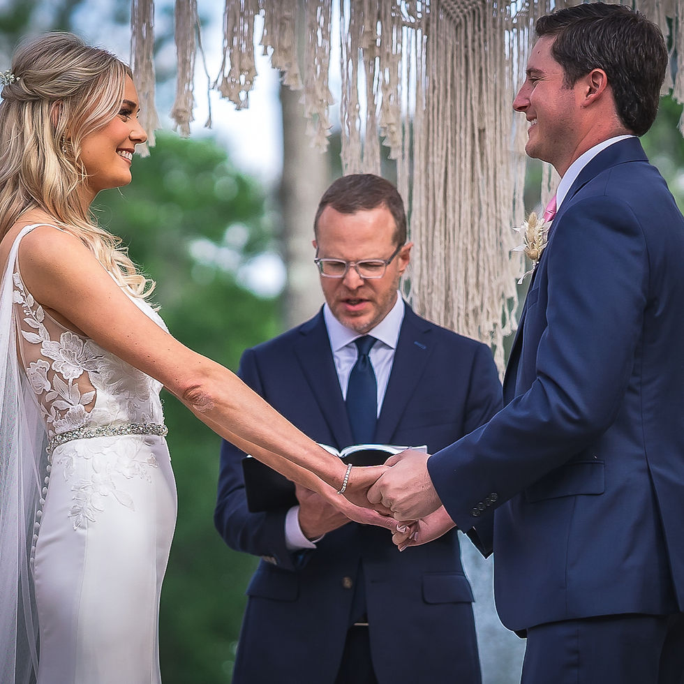 How to Plan an Elopement Near Conroe & Lake Conroe (Without the Stress)