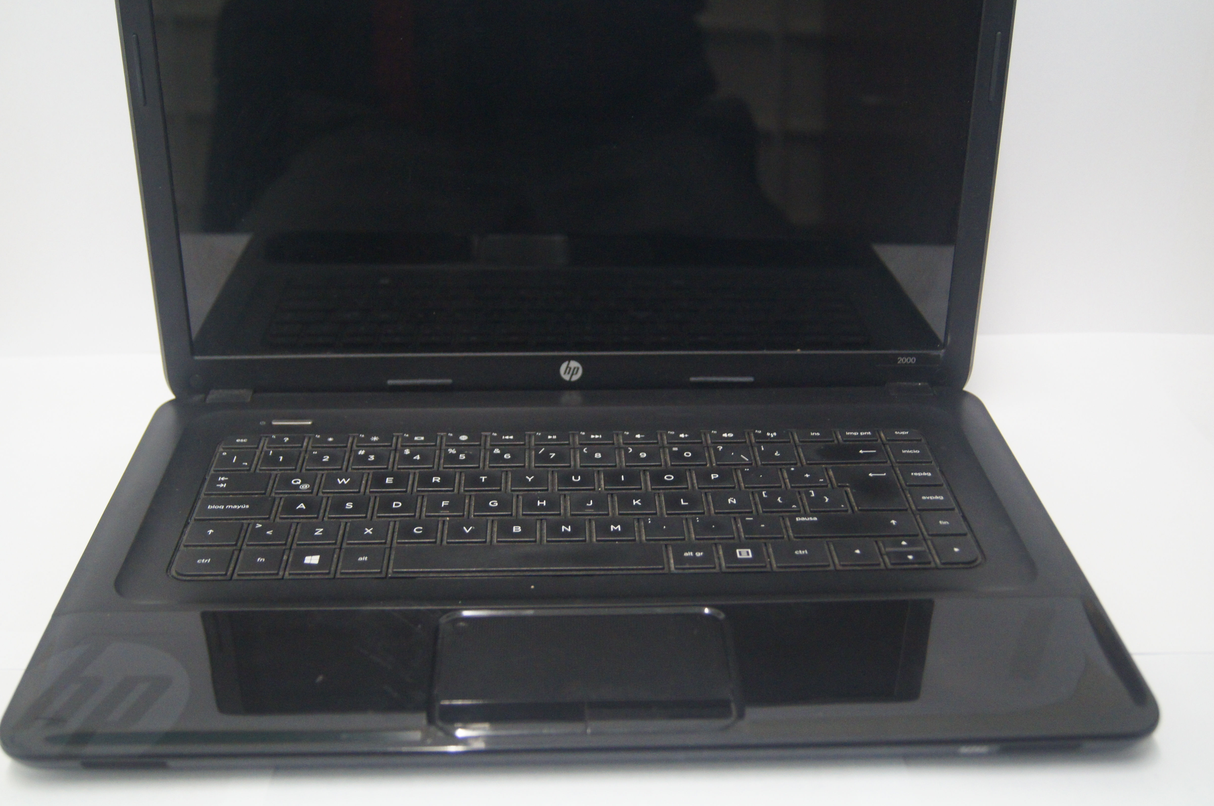 Lap Top Marca Hp Color Negro Folio 1-2016-669.1