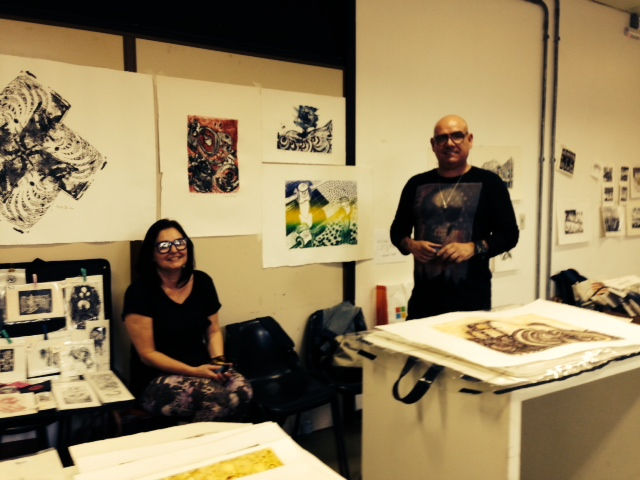 Feira no Atelier Livre